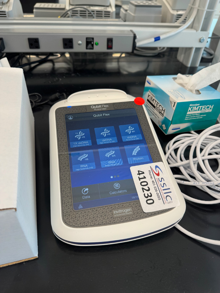Image of Invitrogen Qubit Flex Fluorometer